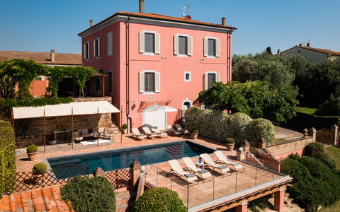 Villa Camelia: Zone Résidentielle, Domicile, Piscine, Biens, Recours, Villa, Ville Resort, Manoir, Hacienda, Eco Hôtel