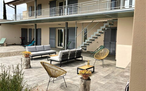 Villa Ombrone: Meubles, Mobilier De Jardin, Chaise, Composite, Ombre, Tableau De Plein Air, Patio, Balcon, Structure En Plein Air, Conception