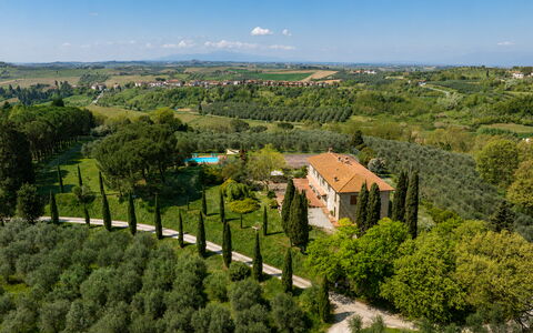 Il Leccio, Vinci, Private Pool and Tennis: Paysage, Lot Terre, Plantation, Biens, Aménagement Paysager, Chaparral, Haie