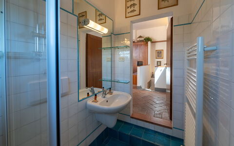 Casa dello Scrittore: Sol, Design Intérieur, Sol, Luminaire Plomberie, Plafond, Salle De Bains, Pièce, Lavabo, Plomberie, Robinet
