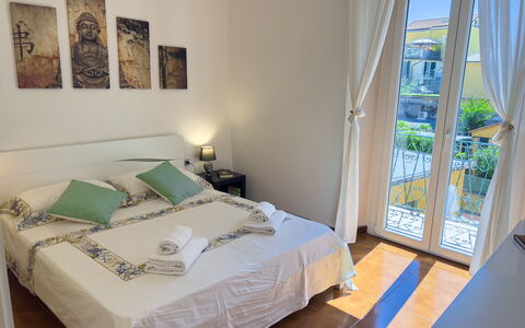 Casa Nanai - Levanto: Meubles, Sol, Sol, Appartement, Pièce, Chaise, Lit, Chambre, Hôtel, Dur