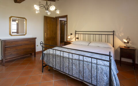 La Casina: Meubles, Design Intérieur, Bois, Sol, Sol, Plafond, Pièce, Éclairage, Lit, Chambre