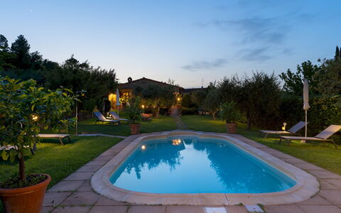 Villa Sorripa 6: Piscine, Recours, Thermes, Mobilier De Jardin, Eco Hôtel, Arrière-Cour, Hacienda, Jardin, Biens, Caractéristique De L'Eau