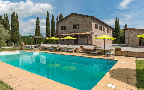 Podere Calcheto 14: Biens, Hacienda, Villa, Aménagement Paysager, Ferme, Mélèze, Hôtel, Eco Hôtel, Piscine