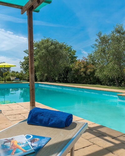 Podere Calcheto 14: Bleu, Piscine, Recours, Mobilier De Jardin, Balancelle, Jardin, Eco Hôtel, Biens, Aménagement Paysager, Ombre