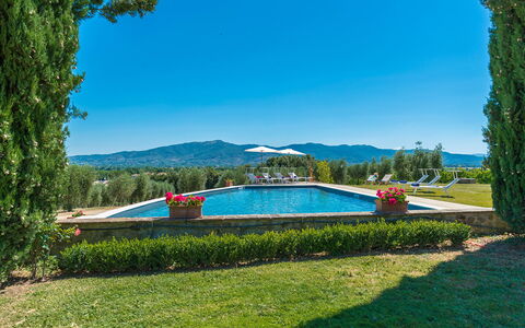 Villa Pucci 12: Bleu, Montagnes Relief, La Nature, Montagne, Colline, Paysage, Montagnes, Chaîne De Montagnes, Station De Montagne, Vallée