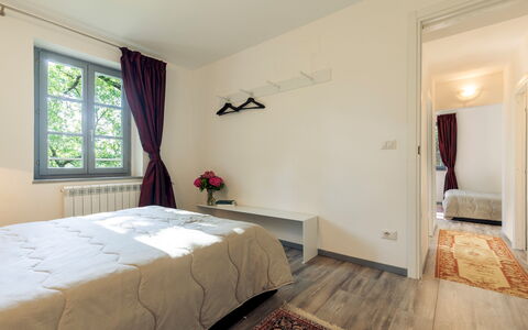 Villa Ninfeo 10+4: Meubles, Design Intérieur, Lit, Chambre, Bois, Sol, Sol, Pièce, Plafond, Drap De Lit