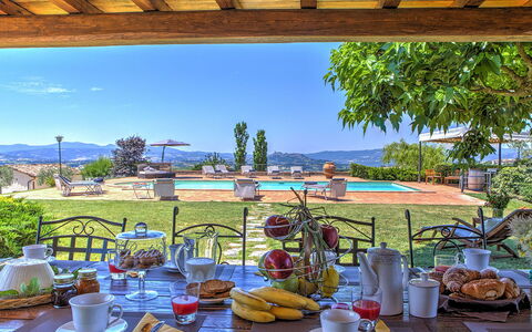Casal del Salice 10: Ciel, Piscine, Recours, Eco Hôtel, Chaîne De Montagnes, Mobilier De Jardin, Ferme, Biens, Hacienda, Balancelle