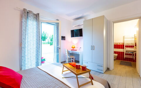 Il Nocciolo 12: Meubles, Appartement, Domicile, Design Intérieur, Sol, Chaise, Chambre, Hôtel, Plante D'Appartement, Lit