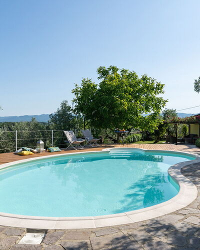 Buca delle Fate 8: Bleu, Piscine, Mobilier De Jardin, Meubles, Recours, Eco Hôtel, Chaise, Ombre, Parapluie, Hacienda