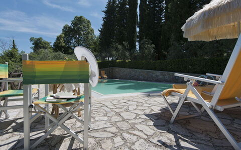 Frantusa 6+2: Piscine, Mobilier De Jardin, Meubles, Chaise, Recours, Eco Hôtel, Ombre, Balancelle, Arrière-Cour, Aménagement Paysager