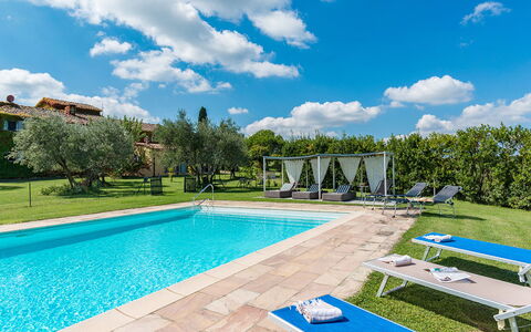 Casabianca 12: Bleu, Piscine, Recours, Eco Hôtel, Mobilier De Jardin, Biens, Thermes, Jardin, Hacienda, Villa