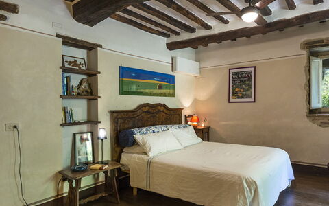Campodalto 8: Meubles, Design Intérieur, Mur, Chambre, Lit, Bois, Drap De Lit, Pièce, Literie, Plafond