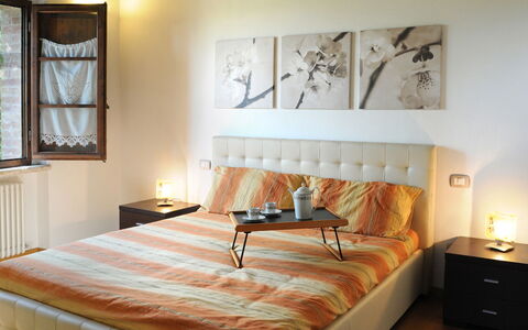 La Capanna di Franca 6+2: Lit, Meubles, Literie, Chambre, Design Intérieur, Drap De Lit, Mur, Linge, Bois, Pièce
