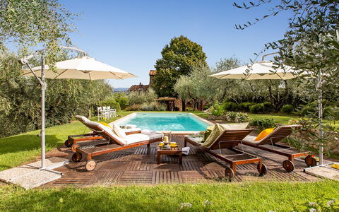 Villa Il Colle di Moriano 8: Meubles, Mobilier De Jardin, Recours, Jardin, Balancelle, Chaise, Eco Hôtel, Biens, Aménagement Paysager, Piscine