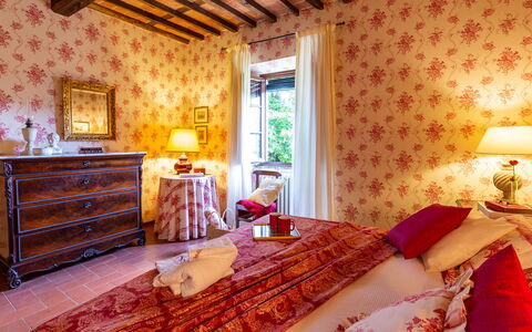 Villa Il Colle di Moriano 8: Design Intérieur, Domicile, Meubles, Linge, Chambre, Pièce, Lit, Drap De Lit, Hôtel, Literie