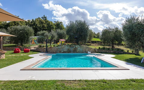 La Villetta di Dante 6: Piscine, Jardin, Recours, Caractéristique De L'Eau, Biens, Arrière-Cour, Aménagement Paysager, Hacienda, Eco Hôtel, Loisir