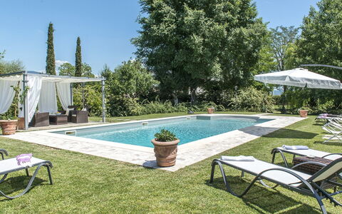 Albachiara 8: Piscine, Mobilier De Jardin, Meubles, Recours, Balancelle, Jardin, Loisir, Ombre, Chaise, Biens