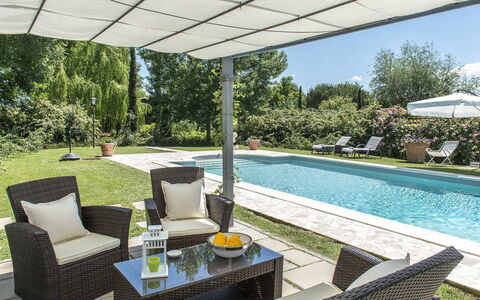 Albachiara 8: Piscine, Mobilier De Jardin, Meubles, Ombre, Jardin, Recours, Eco Hôtel, Structure En Plein Air, Chaise, Arrière-Cour