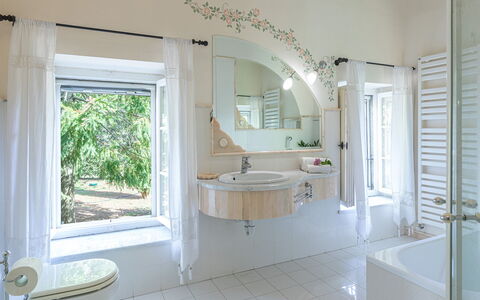 Casa Ciculino 8: Design Intérieur, Meubles, Sol, Sol, Luminaire Plomberie, Plafond, Salle De Bains, Éclairage, Domicile, Pièce
