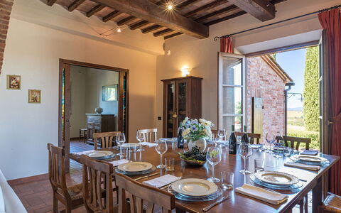 Il Fitto 10: Meubles, Mur, Table Cuisine Et Salle A Manger, Chaise, Table, Salle À Manger, Sol, Domicile, Design Intérieur, Pièce