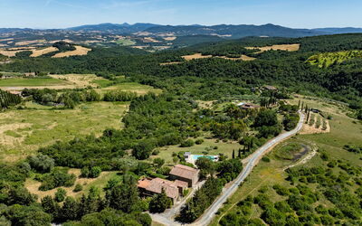 Cinque Cipressi 8