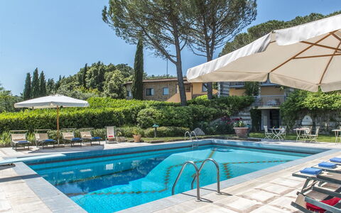 Il Vignale 18+2: Piscine, Mobilier De Jardin, Balancelle, Recours, Meubles, Parapluie, Thermes, Eco Hôtel, Ombre, Aménagement Paysager