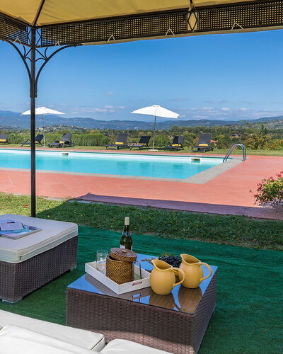 Villa Palazzaccio 26: Recours, Piscine, Hacienda, Eco Hôtel, Hôtel, Biens, Villa, Cour, Patio, Ville Resort