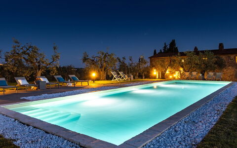 Villa Monnalisa 12: Piscine, Bleu, Recours, Composite, Biens, Thermes, Eco Hôtel, Hacienda, Villa, Ferme