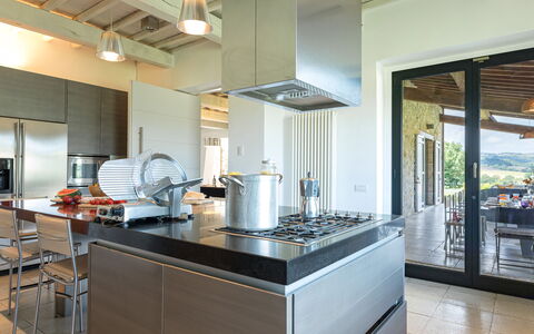 Villa le Fontane 12: Cuisine, Appareil De Cuisine, Comptoir, Design Intérieur, Principaux Appliance, Meubles, Électroménager, Sol, Cuisinière, Cabinetry