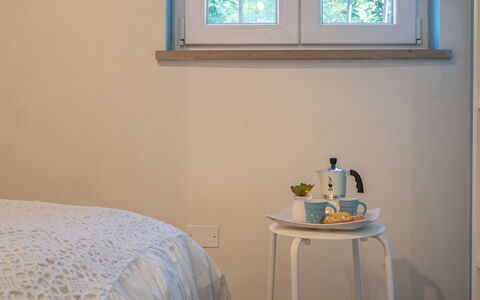 Ai Due Cuori 4: Mur, Design Intérieur, Chambre, Meubles, Bois, Linge, Lit, Drap De Lit, Éclairage, Pièce