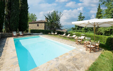 Crognole 6: Piscine, Hacienda, Villa, Eco Hôtel, Ferme, Recours, Arrière-Cour, Caractéristique De L'Eau, Tuile, Cour