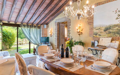 Borgo Paradiso 4+2: Meubles, Design Intérieur, Table, Chaise, Éclairage, Domicile, Table Cuisine Et Salle A Manger, Plafond, Salle À Manger, Pièce