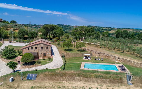 Bossoncina 8+1: Herbe, Paysage, Plaine, Zone Rurale, Lot Terre, Biens, Ferme, Chalet, Pelouse