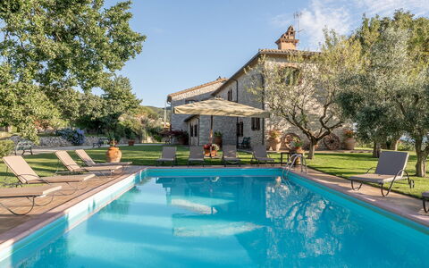 Vista del Lago 12: Biens, Piscine, Hacienda, Ferme, Villa, Mobilier De Jardin, Manoir, Hôtel