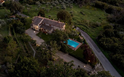 Vista del Lago 12: Piscine, Zone Résidentielle, Biens, Recours, Architecture, Maison, Domicile, Établissements Humains, Manoir, Ferme