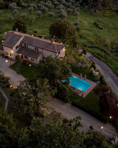 Vista del Lago 12: Piscine, Zone Résidentielle, Biens, Recours, Architecture, Maison, Domicile, Établissements Humains, Manoir, Ferme