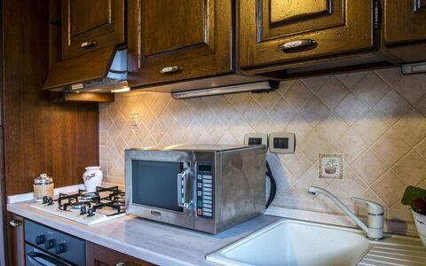 Vinciluna 4: Appareil De Cuisine, Cuisine, Principaux Appliance, Comptoir, Électroménager, Cuisinière, Petit Appareil, Le Fourneau, Design Intérieur, Gaz Poele
