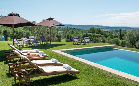 Podere Gragnano 12: Bleu, Piscine, Loisir, Recours, Jardin, Balancelle, Mobilier De Jardin, Aménagement Paysager, Eco Hôtel, Biens