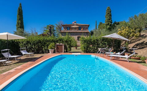 Poderino 6: Bleu, Piscine, Biens, Hacienda, Villa, Manoir, Ferme, Eco Hôtel, Recours