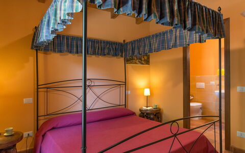 Il Casale del Nonno 8+2: Meubles, Design Intérieur, Lit, Chambre, Linge, Drap De Lit, Literie, Sol, Pièce, Plafond