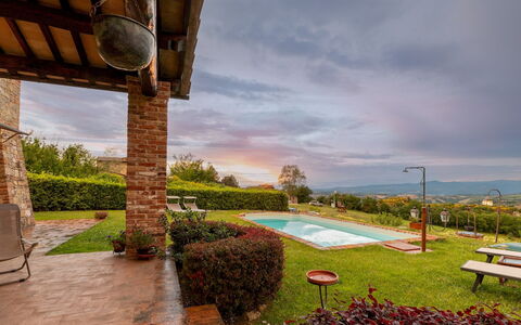San Rocco 4: Biens, Hacienda, Ferme, Jardin, Villa, Cour, Aménagement Paysager, Arrière-Cour, Eco Hôtel, Piscine