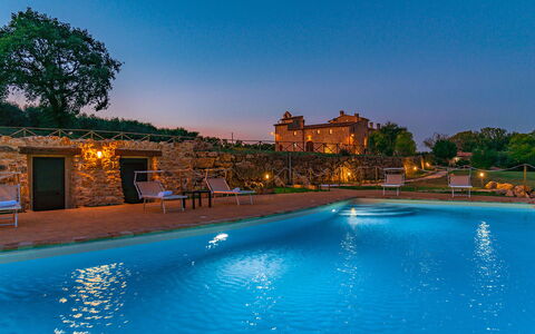 Santa Illuminata 12: Paysage, Biens, Château, Piscine, Manoir, Villa, Hacienda, Aménagement Paysager, Palais