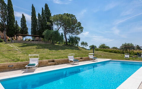 Casale Rasa 20+2: Bleu, Piscine, Biens, Jardin, Mobilier De Jardin, Villa, Aménagement Paysager, Ferme, Balancelle