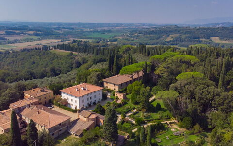 Tenuta di Pratello 24: Zone Résidentielle, Paysage, Biens, Lot Terre, Établissements Humains, Zone Rurale, Vue Du Ciel, Photographie Aérienne, Manoir, Banlieue