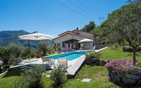 Villa Costanza 6: Piscine, Colline, Chaîne De Montagnes, Station De Montagne, Recours, Eco Hôtel, Loisir, Vallée, Villa, Hacienda