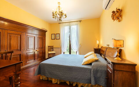 Villa Costanza 6: Meubles, Design Intérieur, Chambre, Lit, Bois, Sol, Pièce, Plafond, Sol, Drap De Lit