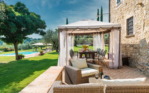 Villa di Morice 14: Meubles, Mobilier De Jardin, Chaise, Table, Recours, Jardin, Ombre, Patio, Structure En Plein Air, Arrière-Cour