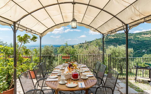 Villa Fabi 6+2: Station De Montagne, Eco Hôtel, Ombre, Chaise, Mobilier De Jardin, Balcon, Tableau De Plein Air, Porche, Clôture, Villa