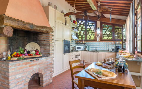 Villa Gino 8+2: Meubles, Chaise, Brique, Table Cuisine Et Salle A Manger, Plante D'Appartement, Ferme, Villa, Conception, Recours, Cuisine
